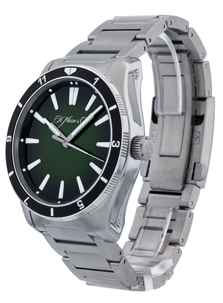 H. Moser and Cie Pioneer 3200-1210